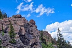 Rabbit-Ears-Pass-rock-face