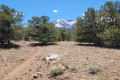 Racetrack-Loop-at-Salida-Mountain-Parks-first-peak-mountains