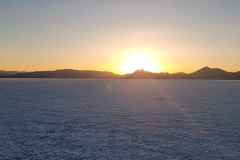 Sun-Flats-Sunset-Soft-sun-mountain-tops