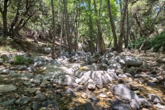 Switzer-falls-big-stones