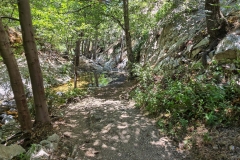 Switzer-falls-trail-and-creek