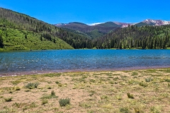 Sylvan-Lake-Loop-wide-with-mountains