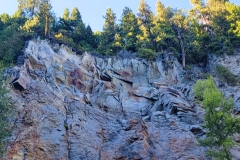 Tamanawas-Falls-Rock-Wall