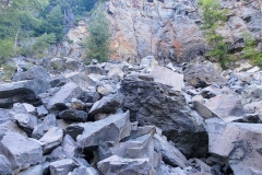 Tamanawas-Falls-Rocks